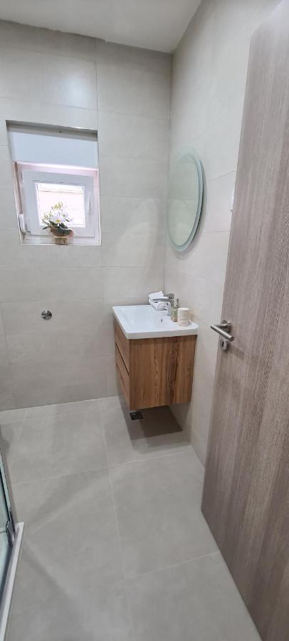 Apartmani Ivana Kaštela Екстериор снимка